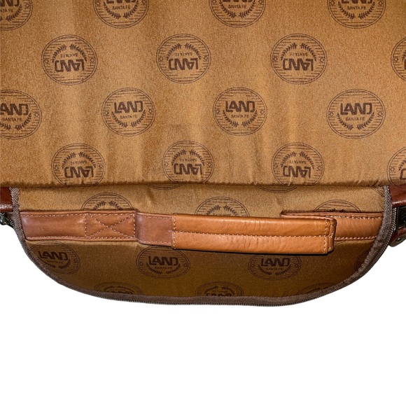 Land | Padded Replacement Laptop Case (INSERT FROM LEATHER BRIEFCASE) - Picture 4 of 5